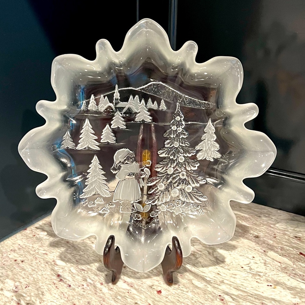 MIKASA Christmas Story Glass Plate 🌲❄️